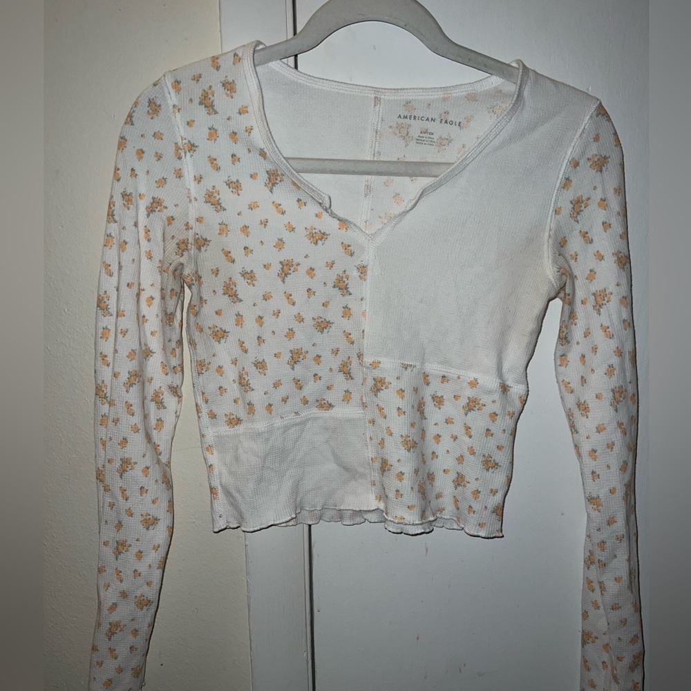 American Eagle quilted long sleeve